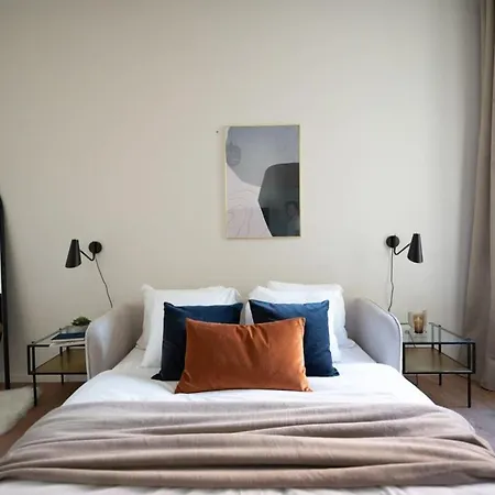 Milan Style Designer In Limpertsberg *